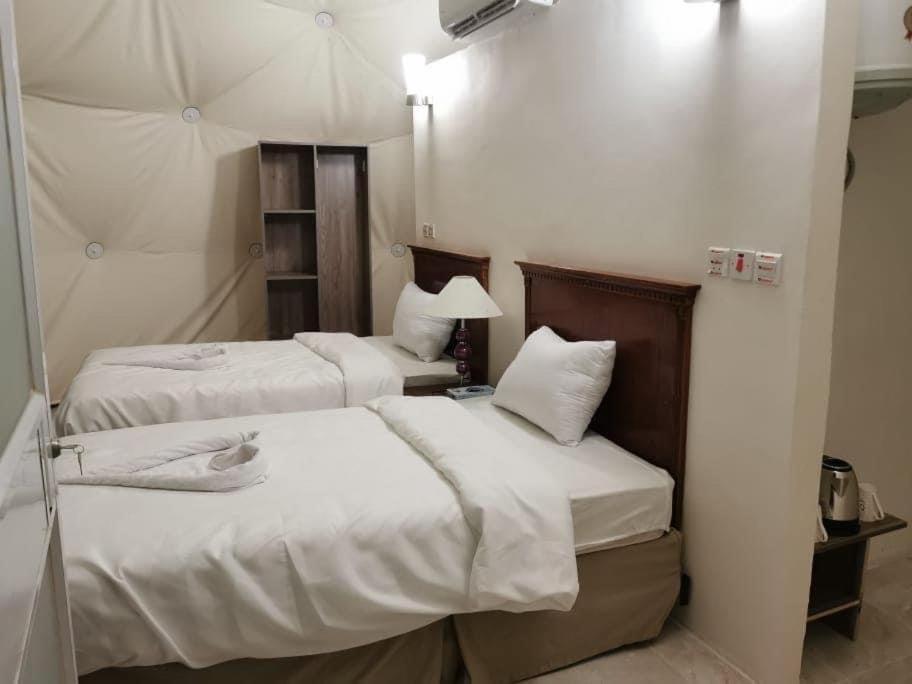 Bubble Tent & Luxury Camp Hotel Wadi Rum Exterior photo